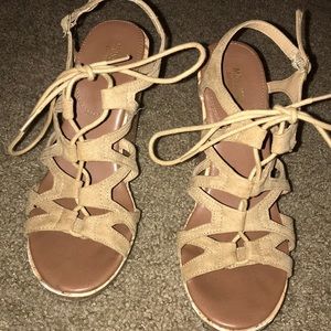 Tan wedges